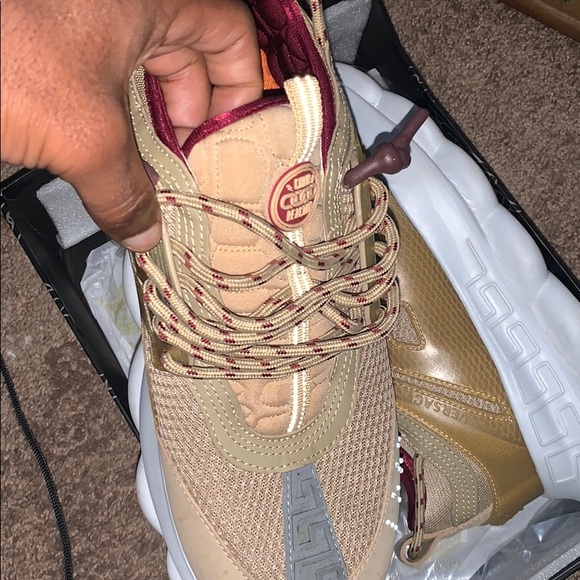 Versace 2 chain reactions - Picture 2 of 3